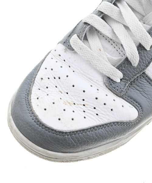 NIKE รองเท้าผ้าใบ