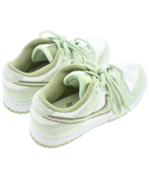 NIKE รองเท้าผ้าใบ