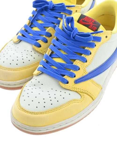 NIKE รองเท้าผ้าใบ