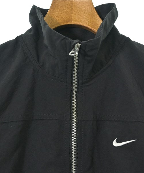 NIKE แจ็คเก็ตเบลาส์