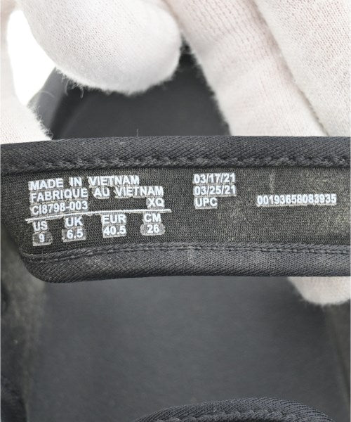 NIKE รองเท้าแตะ