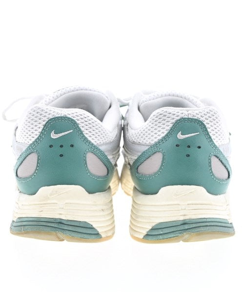 NIKE รองเท้าผ้าใบ