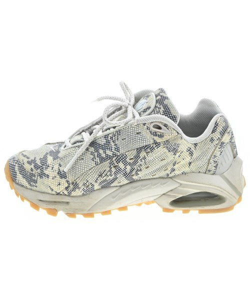 NIKE รองเท้าผ้าใบ