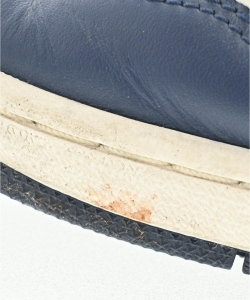 NIKE รองเท้าผ้าใบ