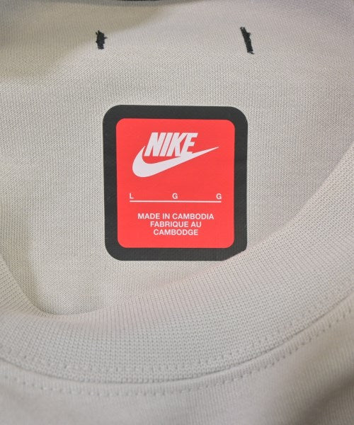 NIKE เสื้อยืด/เสื้อท็อปส์
