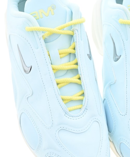 NIKE รองเท้าผ้าใบ