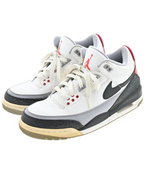 NIKE รองเท้าผ้าใบ