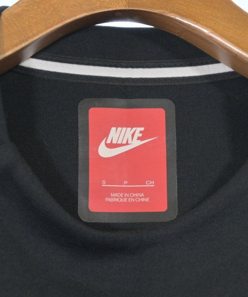 NIKE เสื้อสเวตเตอร์