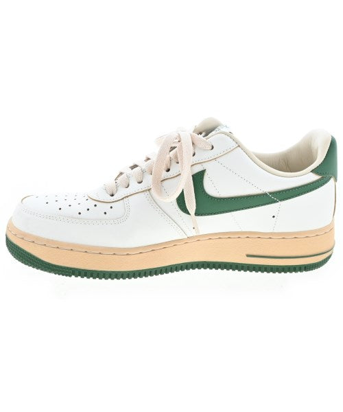 NIKE รองเท้าผ้าใบ