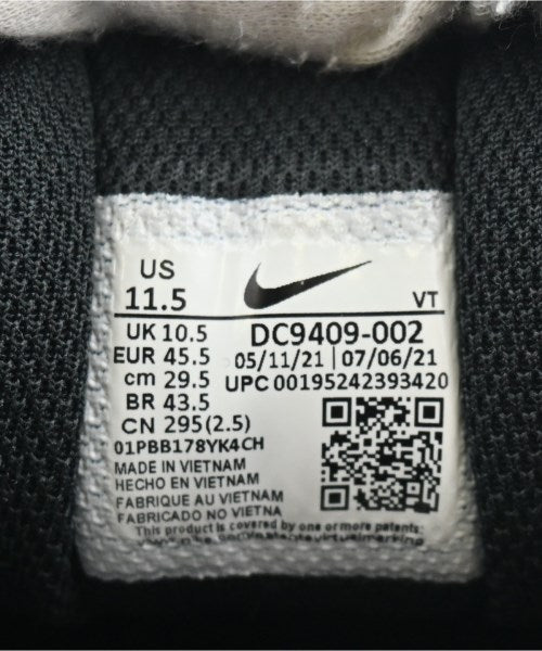 NIKE รองเท้าผ้าใบ