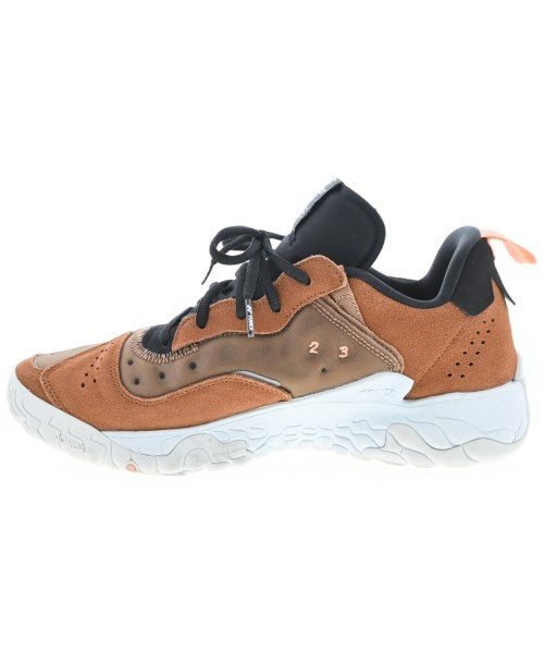 NIKE รองเท้าผ้าใบ