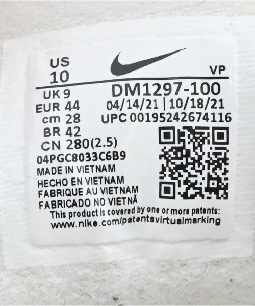 NIKE รองเท้าผ้าใบ