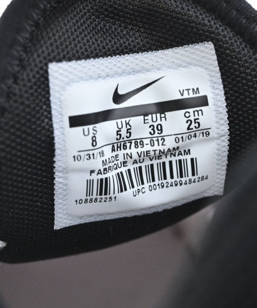 NIKE รองเท้าผ้าใบ