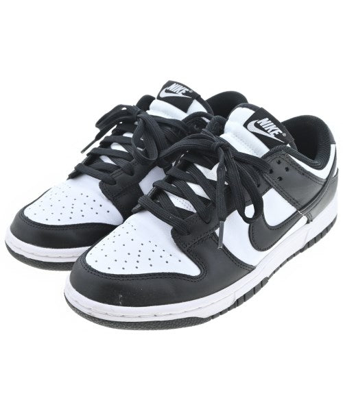 NIKE รองเท้าผ้าใบ