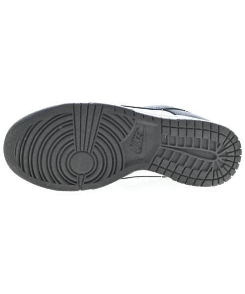 NIKE รองเท้าผ้าใบ
