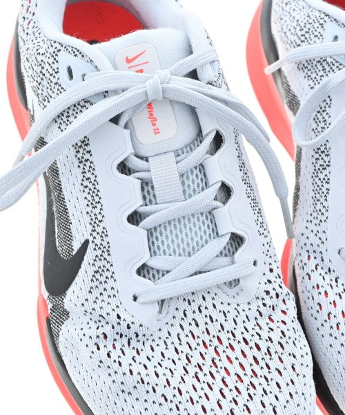 NIKE รองเท้าผ้าใบ