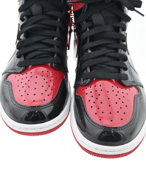 NIKE รองเท้าผ้าใบ