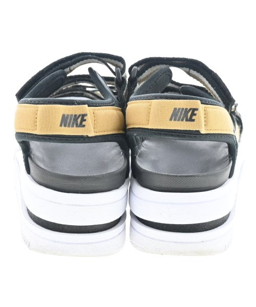 NIKE รองเท้าแตะ