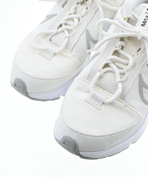 NIKE รองเท้าผ้าใบ