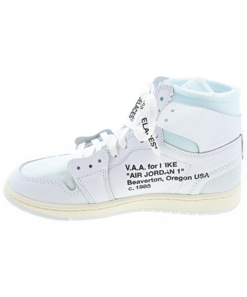 NIKE รองเท้าผ้าใบ