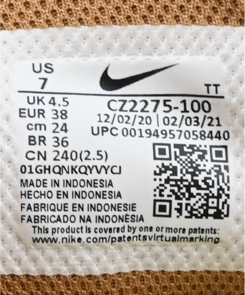 NIKE รองเท้าผ้าใบ