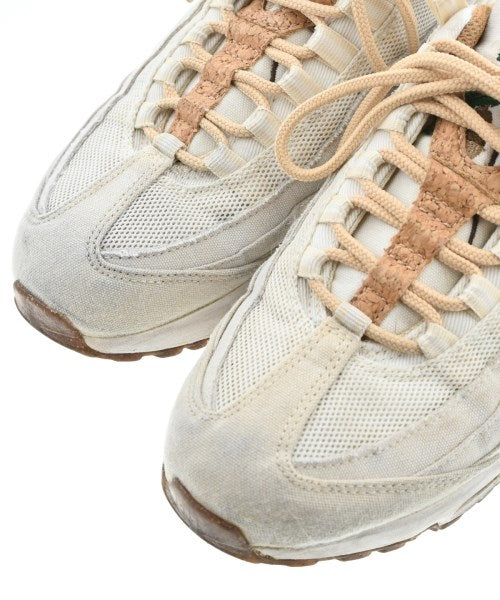 NIKE รองเท้าผ้าใบ
