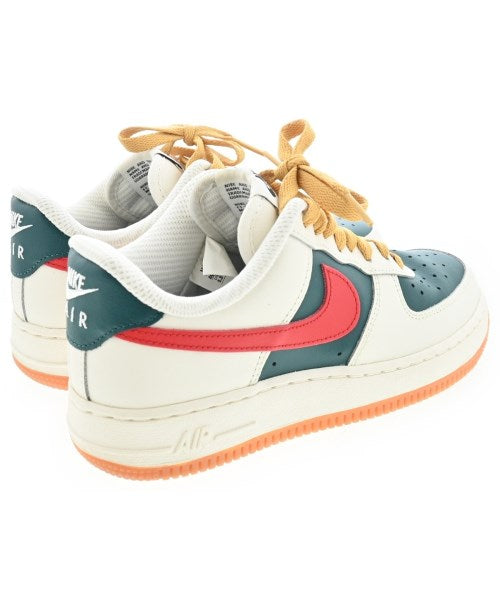 NIKE รองเท้าผ้าใบ