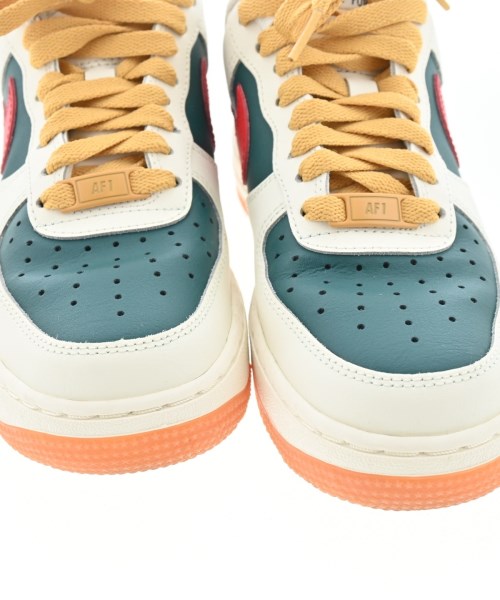 NIKE รองเท้าผ้าใบ