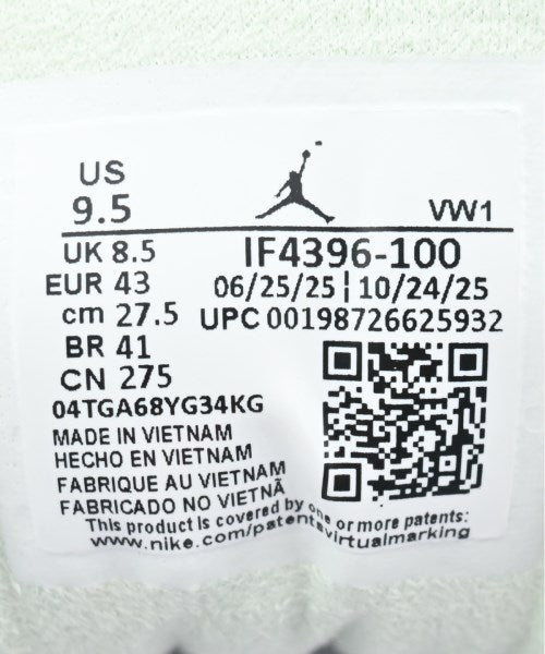 NIKE รองเท้าผ้าใบ