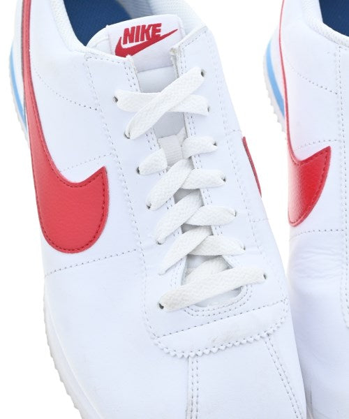 NIKE รองเท้าผ้าใบ