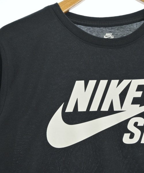 NIKE เสื้อยืด/เสื้อท็อปส์