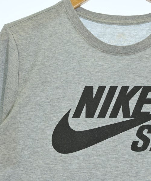 NIKE เสื้อยืด/เสื้อท็อปส์