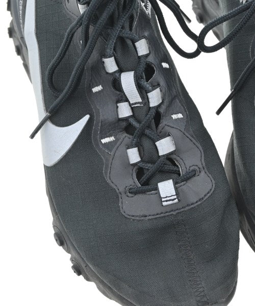 NIKE รองเท้าผ้าใบ