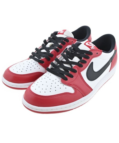 NIKE รองเท้าผ้าใบ