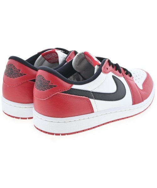 NIKE รองเท้าผ้าใบ