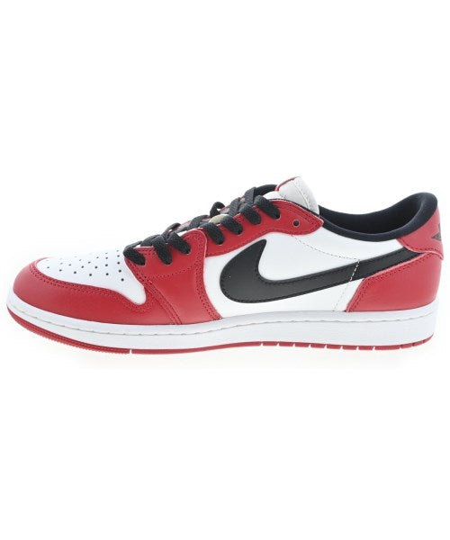 NIKE รองเท้าผ้าใบ