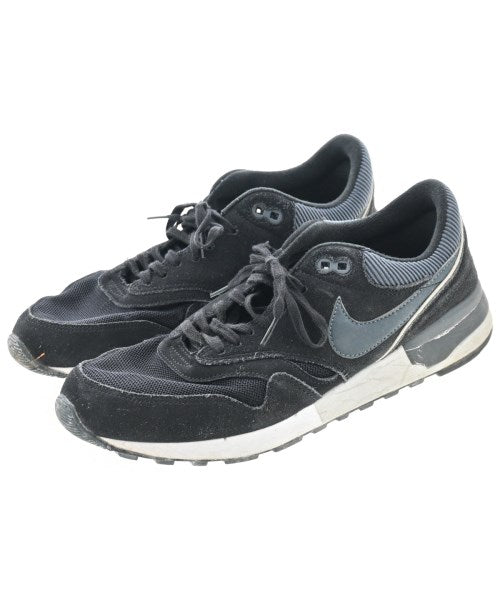 NIKE รองเท้าผ้าใบ