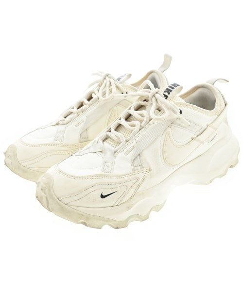 NIKE รองเท้าผ้าใบ