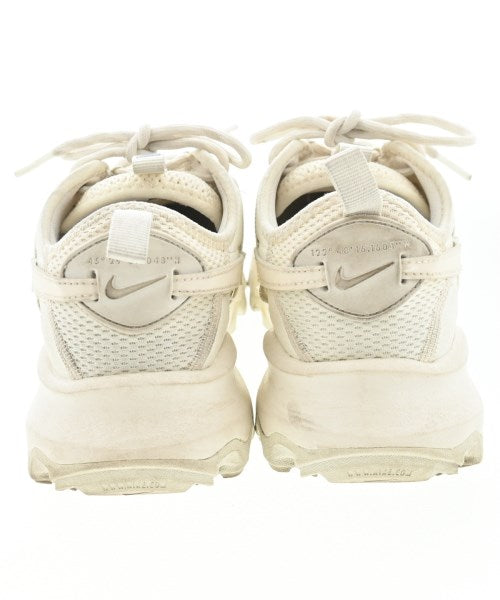 NIKE รองเท้าผ้าใบ
