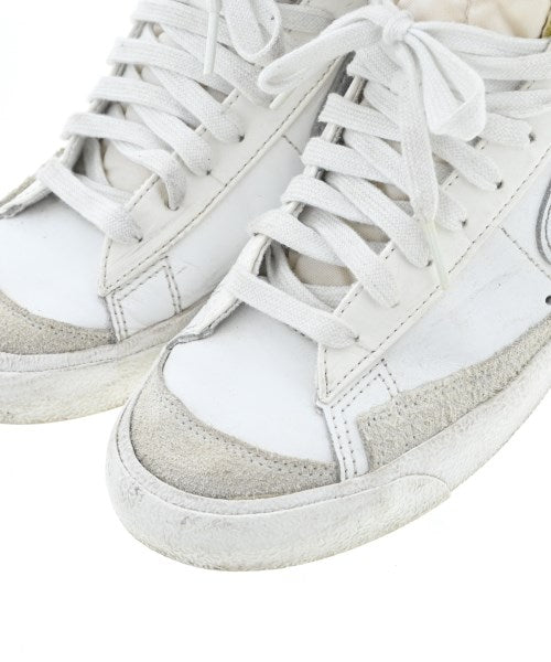NIKE รองเท้าผ้าใบ