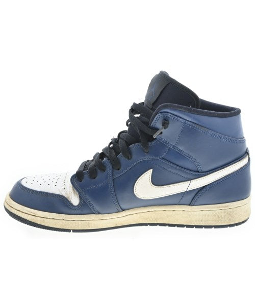 NIKE รองเท้าผ้าใบ