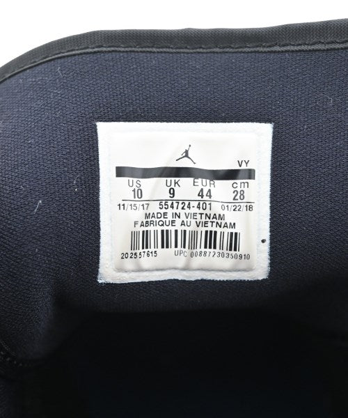 NIKE รองเท้าผ้าใบ