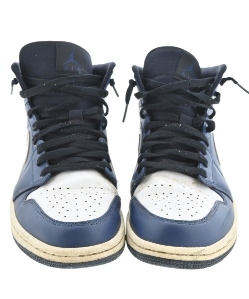 NIKE รองเท้าผ้าใบ