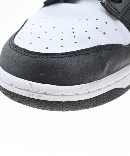 NIKE รองเท้าผ้าใบ