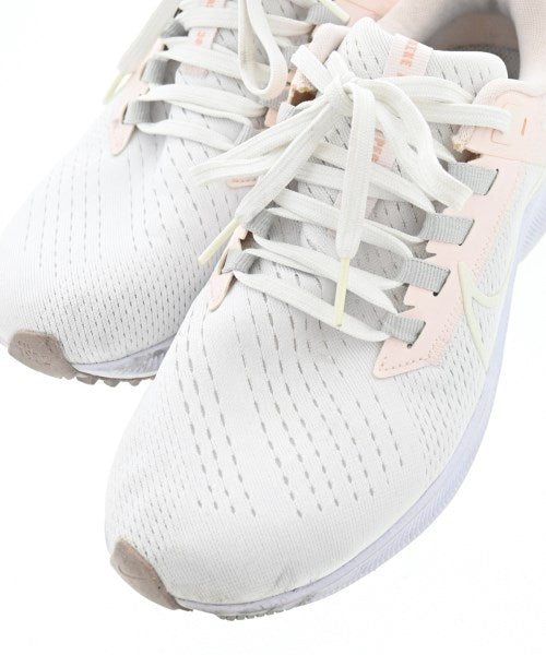 NIKE รองเท้าผ้าใบ