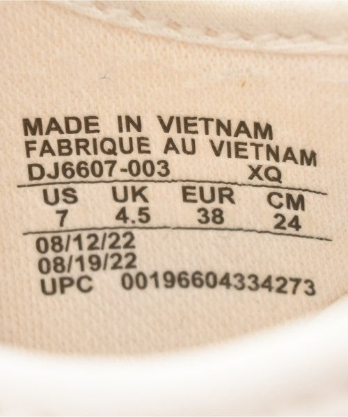 NIKE รองเท้าแตะ