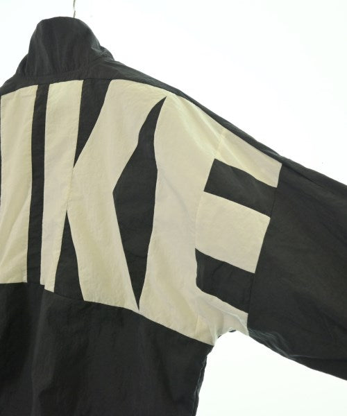 NIKE แจ็คเก็ตเบลาส์ อื่น