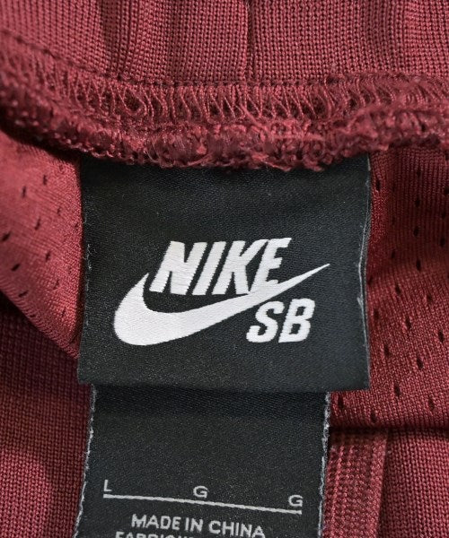 NIKE กางเกงขาสั้น