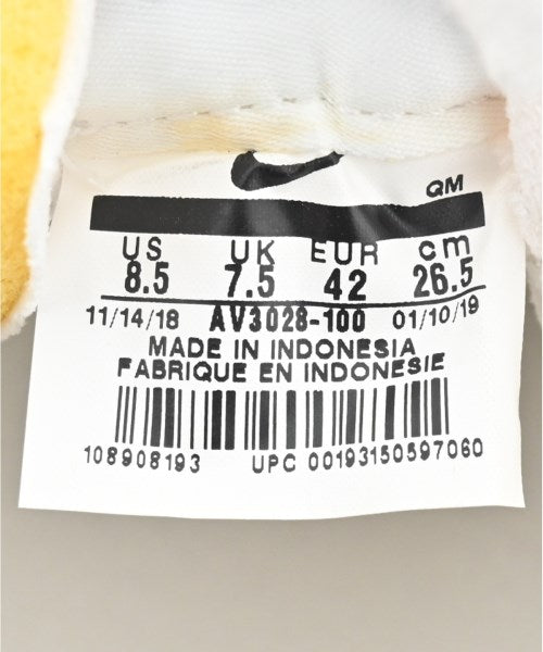 NIKE รองเท้าผ้าใบ