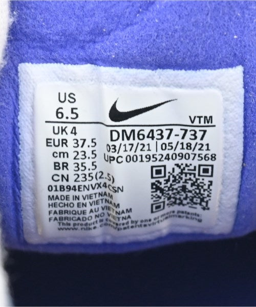 NIKE รองเท้าผ้าใบ